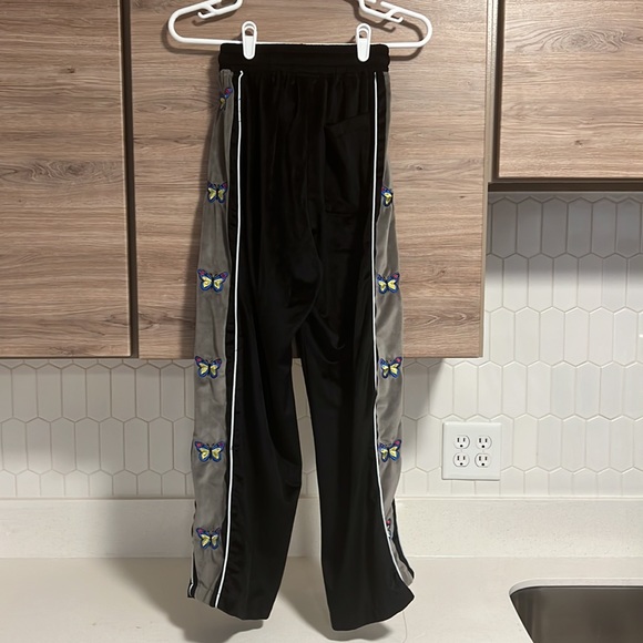 TWILLMKT Velvet Butterfly Sweats - Picture 4 of 5